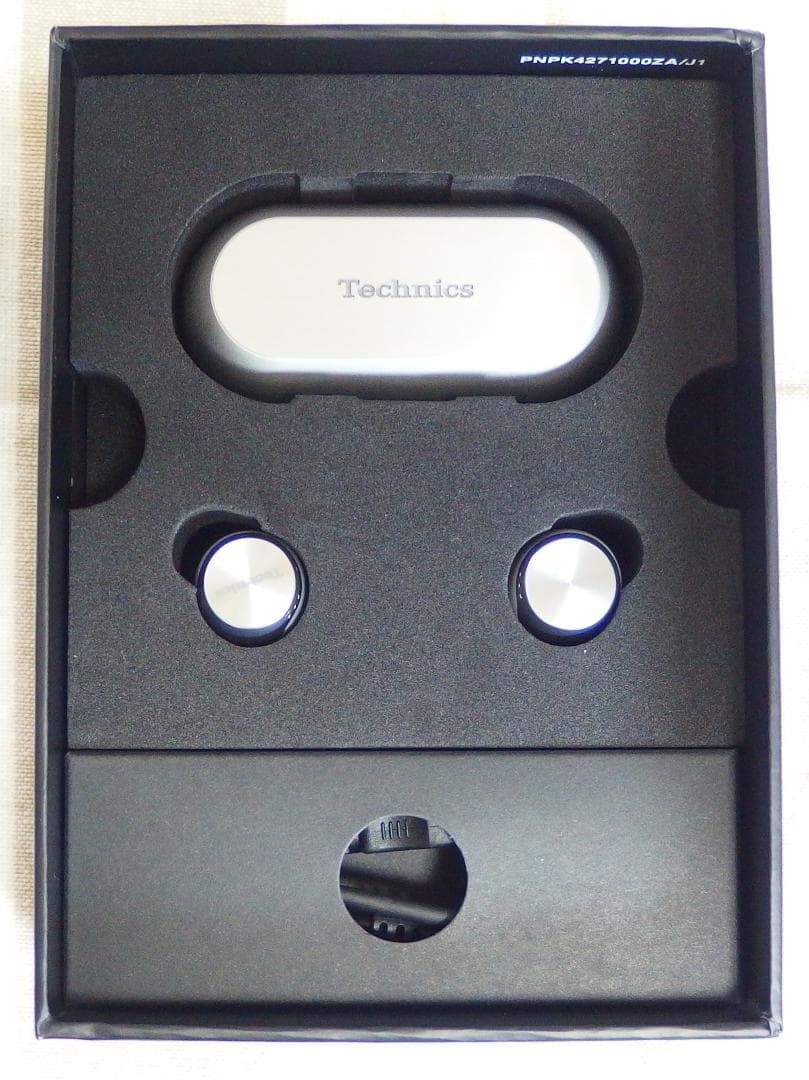 Technics EAH-AZ70W ワイヤレスイヤホン