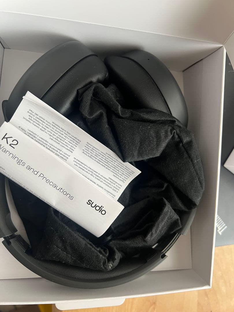 ヘッドホン sudio k2 black