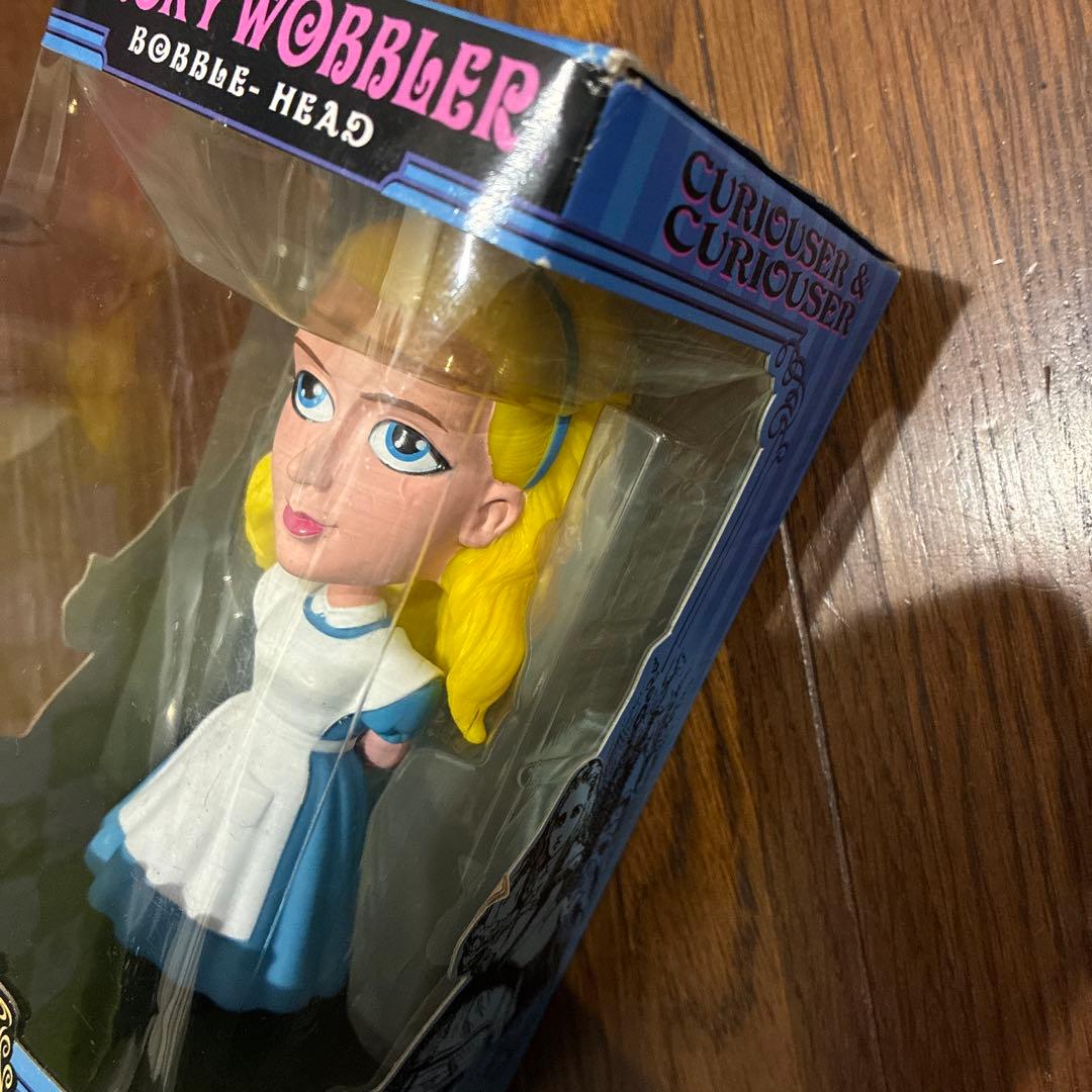 値下げ　ワッキーワブラー　アリス　ボブルヘッド　アメトイ