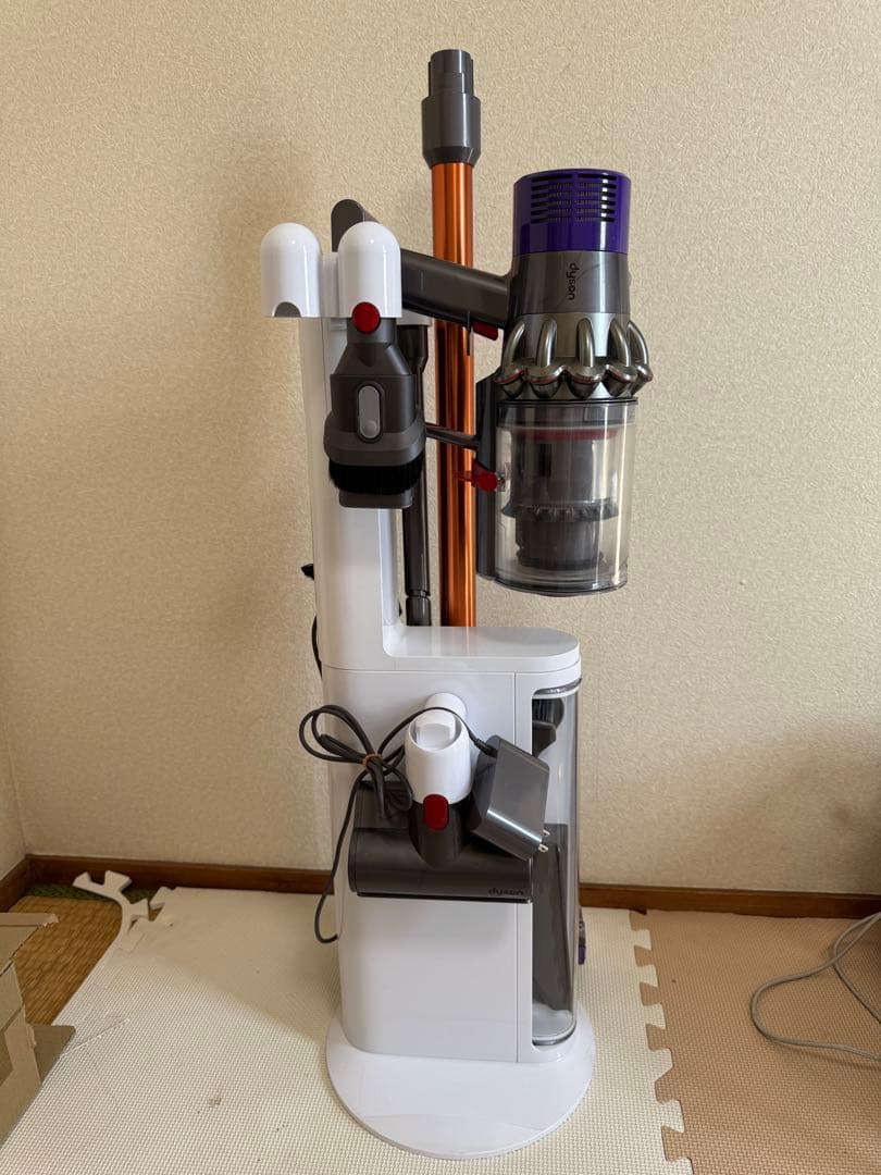 Dyson SV12コードレスクリーナー