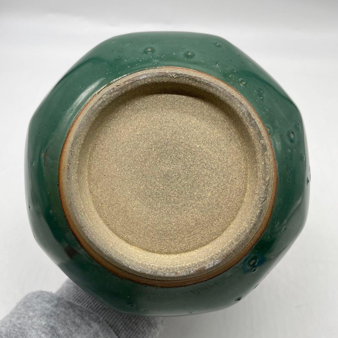 鳥取民藝　牛ノ戸焼　小林栄一作　緑釉面取花瓶　76