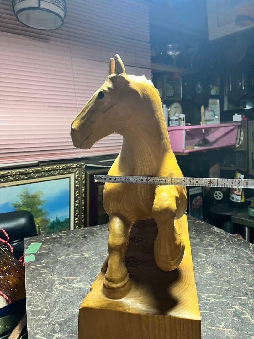 大きな木彫り馬、木彫り馬、一刀彫り馬、道産子馬木彫り、道産子馬彫刻、 53センチ