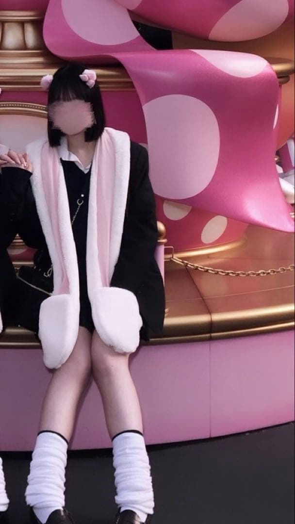 ディズニーマフラーキャップ 耳付きホワイトマフラー ピンク白ミニーマリーちゃん