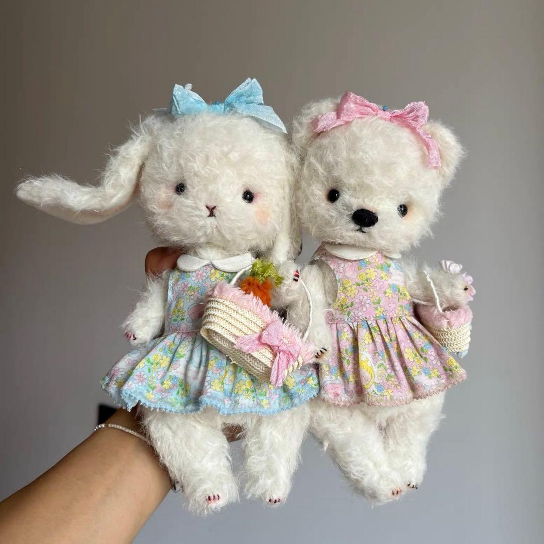愛おしい白兎さん アーティストベア 海外作家様 ハンドメイド ぬいぐるみ バニー