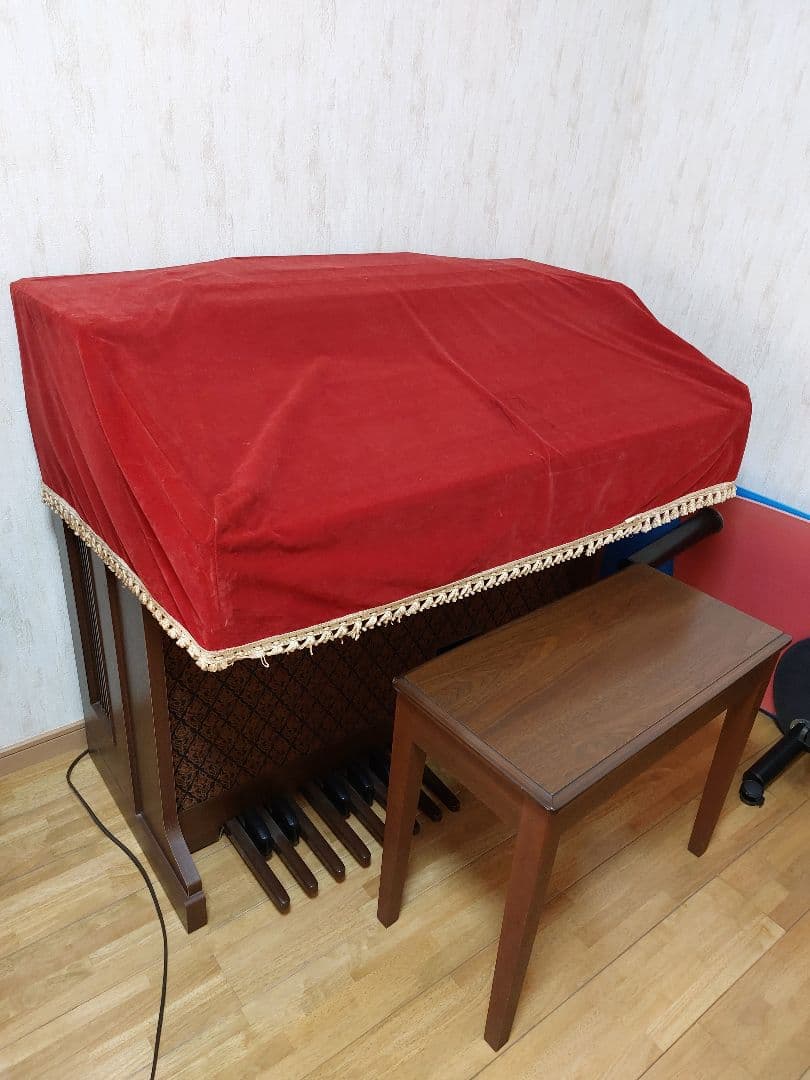 ヤマハ　エレクトーン　D700　ブラウン キーボード