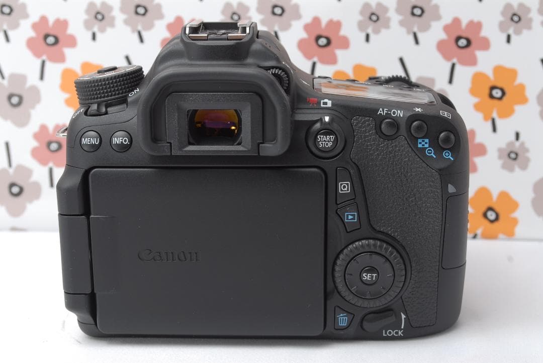 ❤Canon EOS 70D❤高速AF＆連写で瞬間撮影❤超望遠レンズセット❤