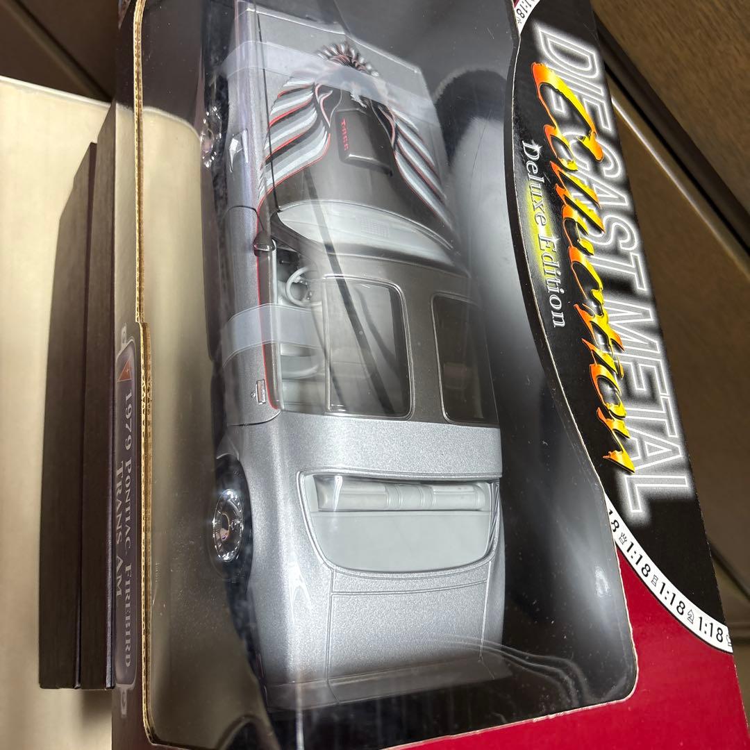 ポンティアックファイアーバードトランザム1979 yat ming 社製1/18