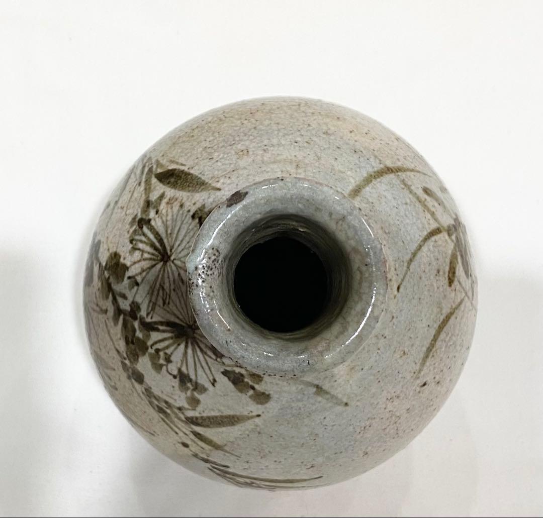 古唐津／レトロな唐津系 黒牟田　“鉄絵草花文大徳利\"