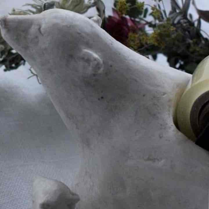 末草さんの親子クマのテープカッター