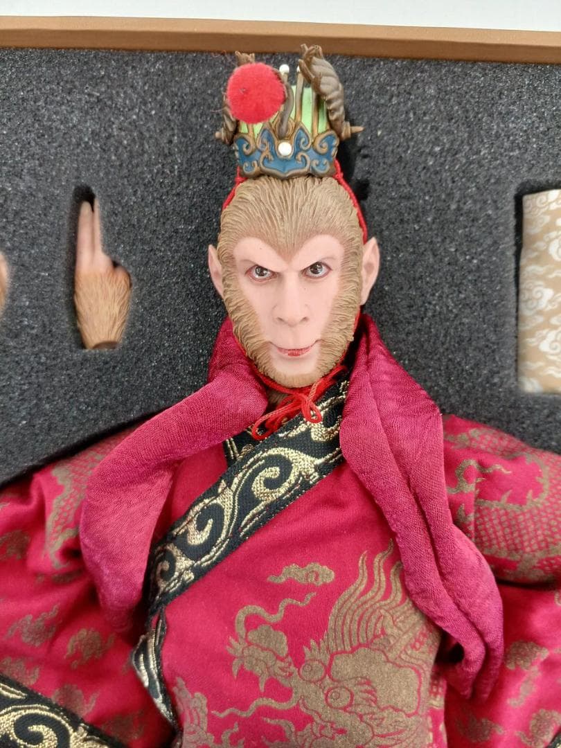 INFLAMES TOYS 1/6 孫悟空タイプ ホットトイズ