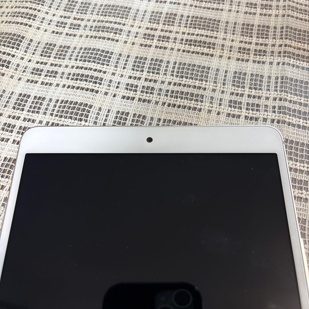 docomo ドコモ　iPad dtab Compact d-01J