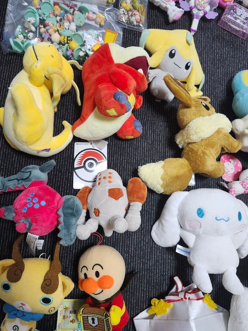 ポケモン　ミニオン　プリキュア　まとめ売り