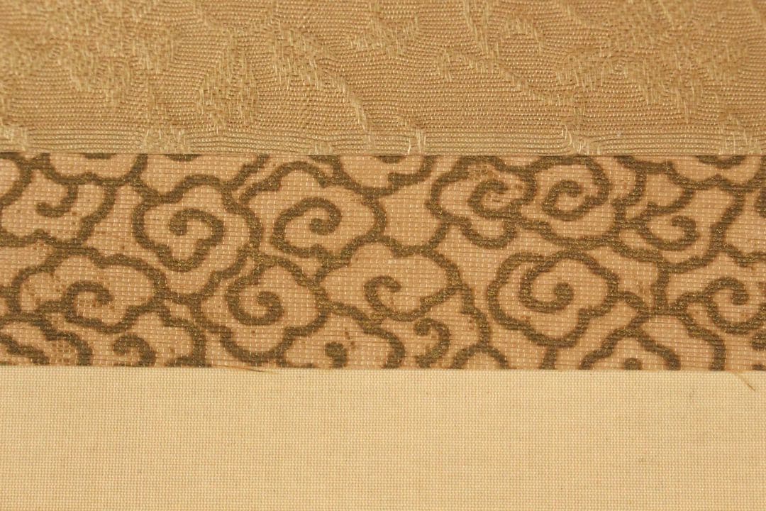 No5403 掛軸　成宮東湖　「新春梅屋」　山水図　絹本着色　共箱　送料無料