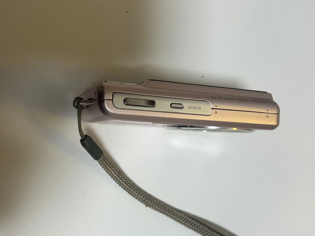 (*)様 CASIO EXILIM コンパクトデジタルカメラ