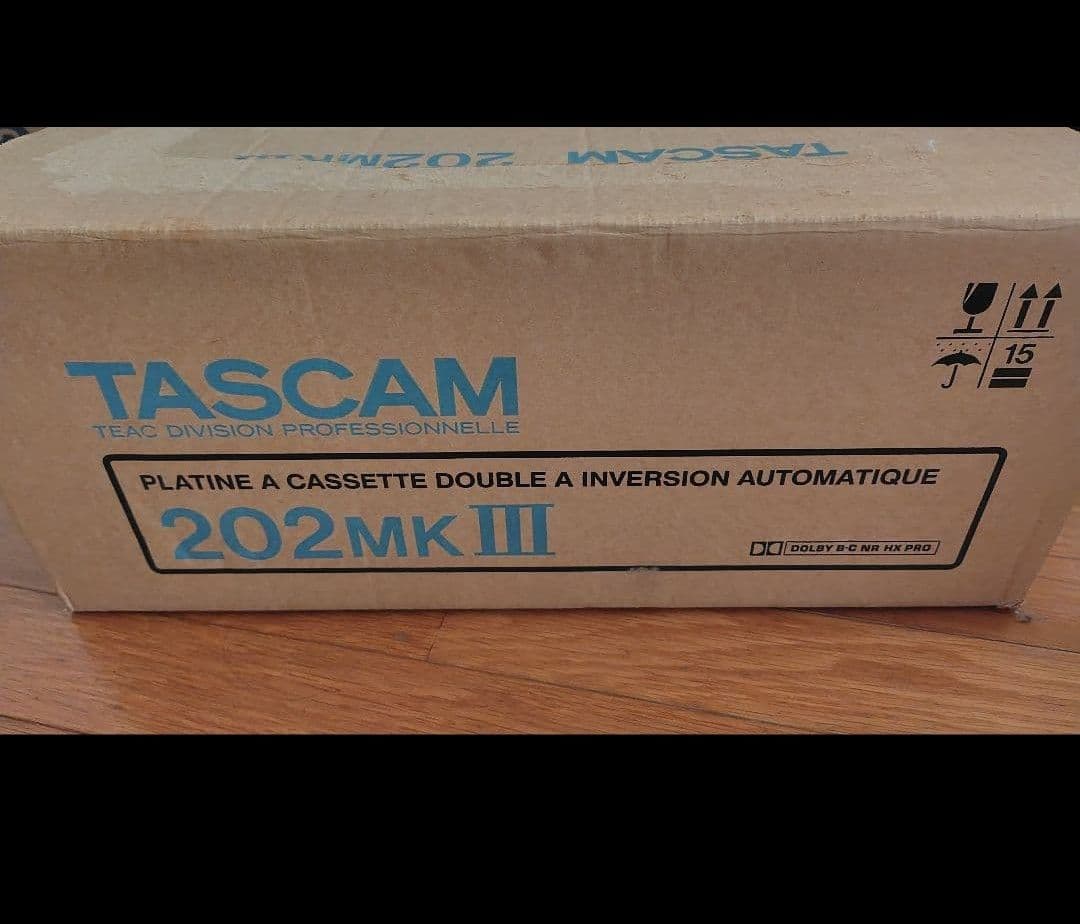 TASCAM 202MKIII ダブルカセットデッキ
