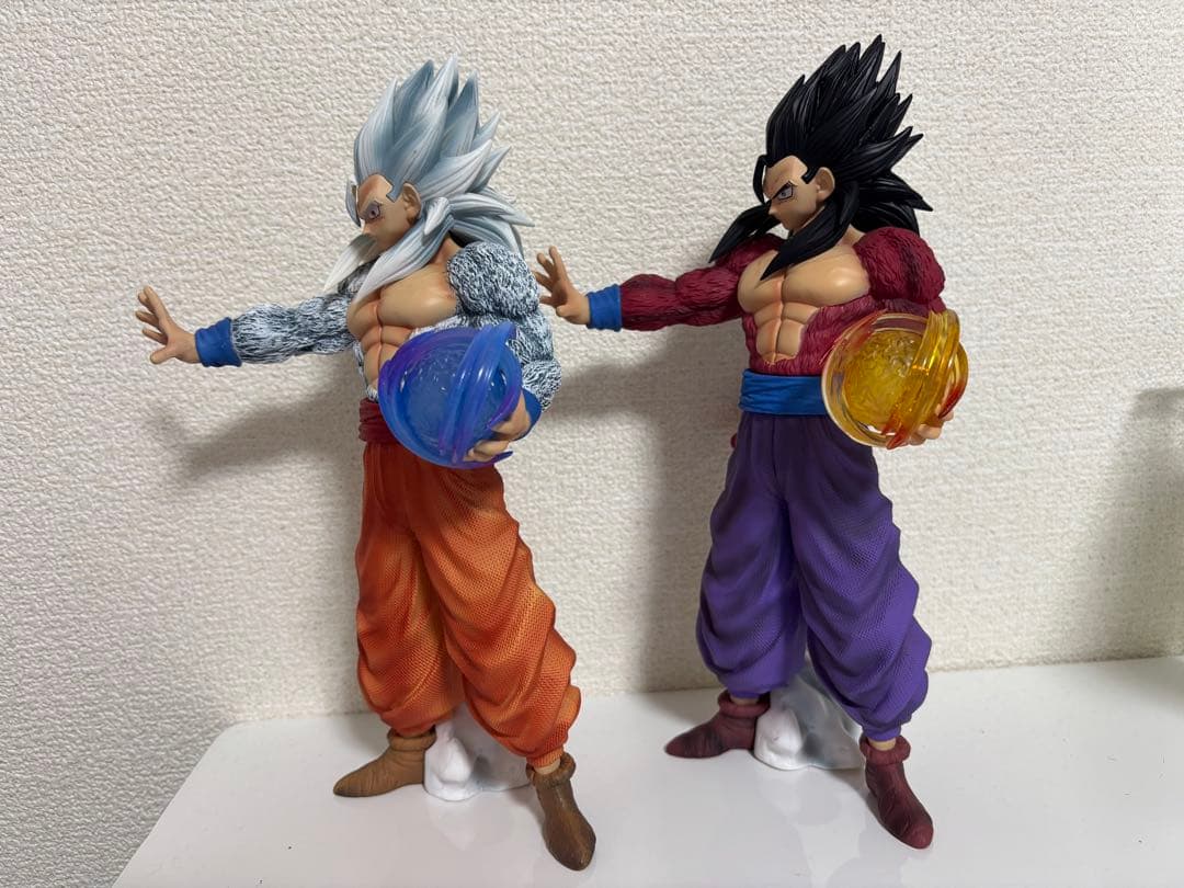⭐︎ドラゴンボール　孫悟飯超サイヤ人２体セット⭐︎ 新品　箱無し　海外製　28cm
