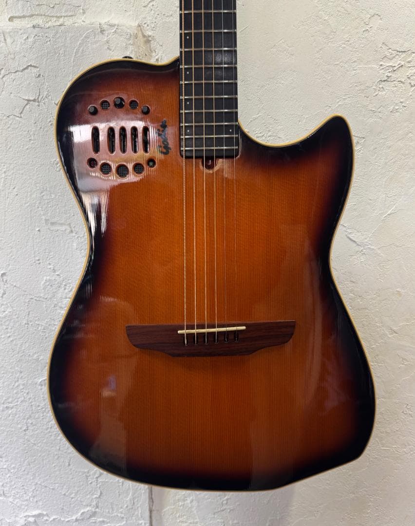 Godin エレアコ 調整済 新品ダダリオ 即戦力 生鳴り抜群