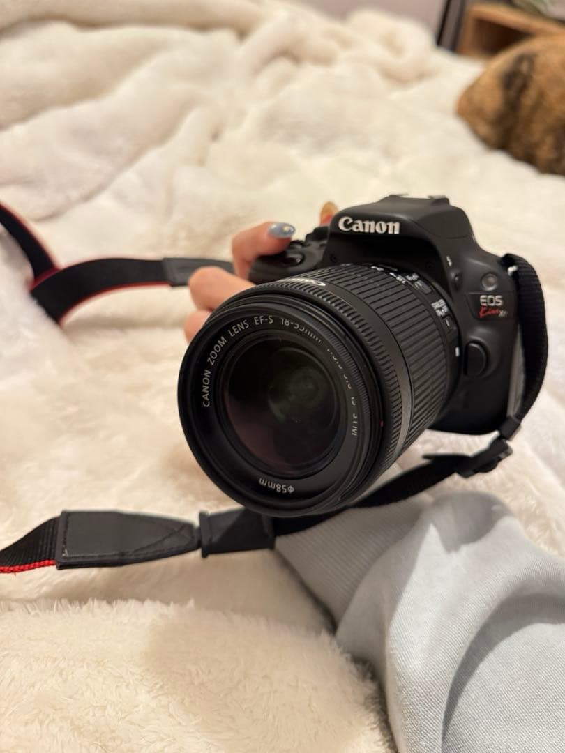 Canon EOS Kiss X7 ダブルズームキット