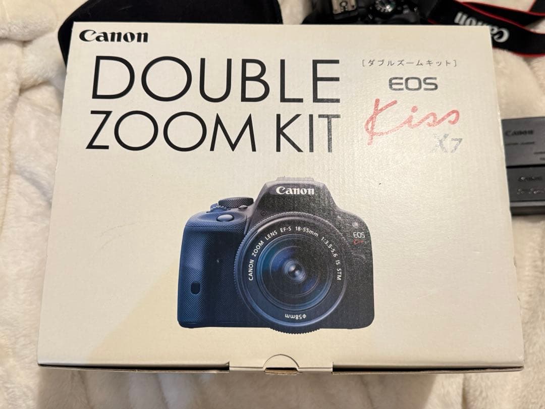 Canon EOS Kiss X7 ダブルズームキット