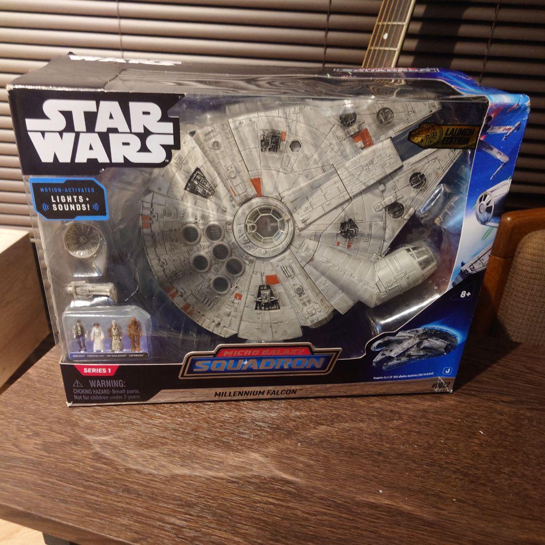 スターウォーズ マイクロギャラクシー ミレニアム・ファルコン フィギュア4体付き