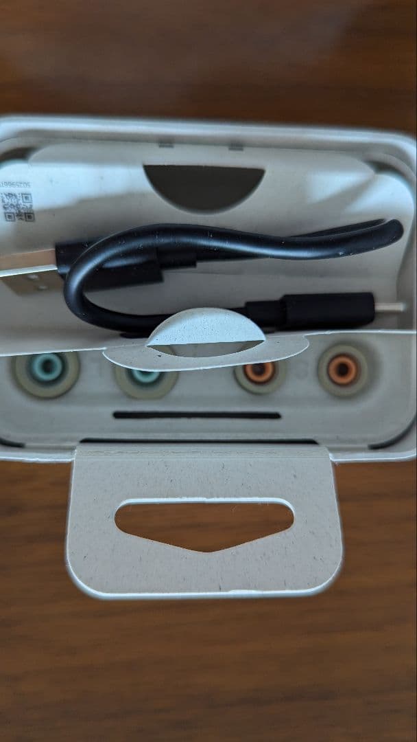 ★送料込★SONY 1000XM4 ワイヤレスイヤホン★