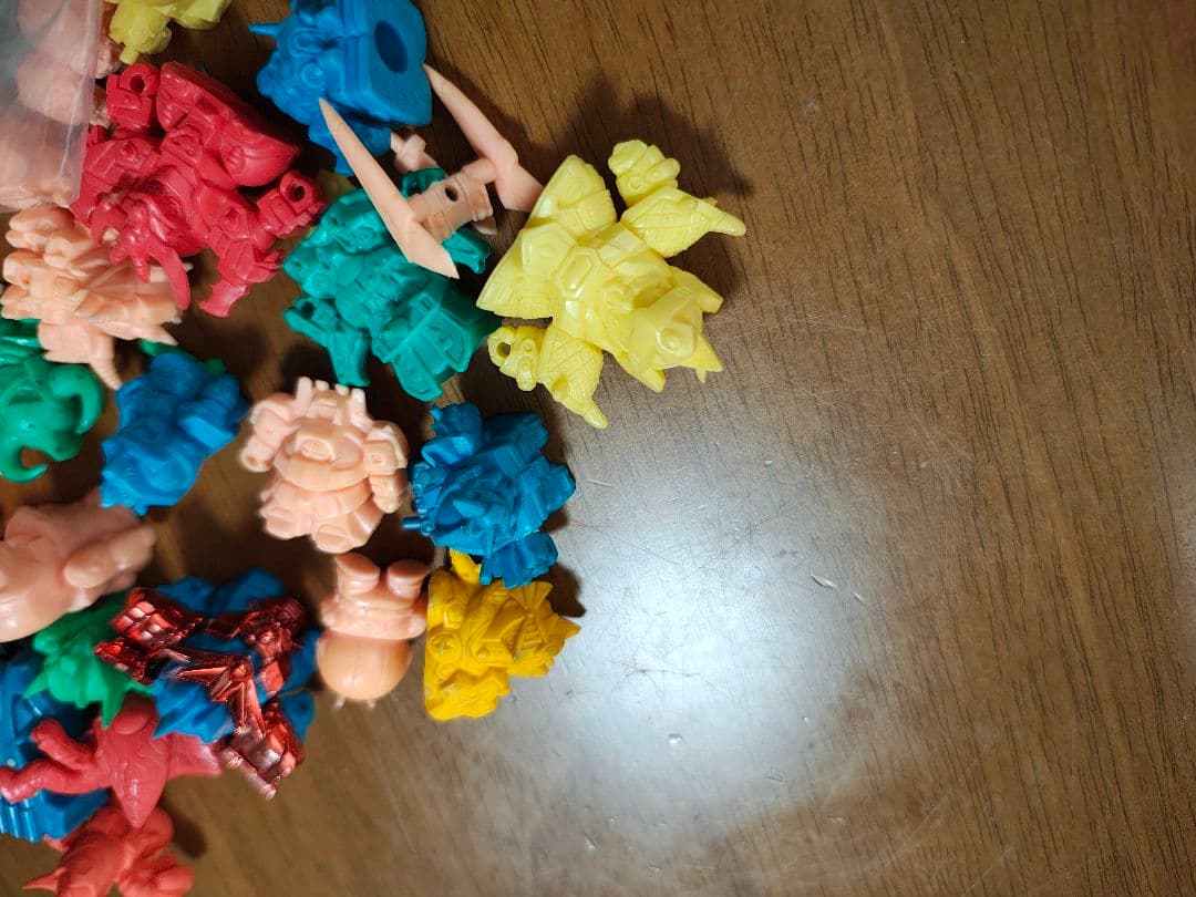 購入者決定（◯◯）昭和レトロ ガンダム ウルトラマン 仮面ライダー