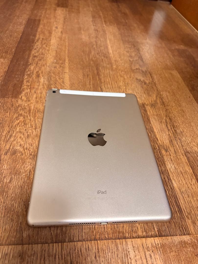 【最終値下げ】Apple iPad 第5世代 ゴールド 32GB