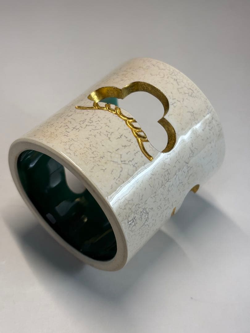 【中古品】茶道具　中村翠嵐造　交趾釉　松透蓋置（共箱）