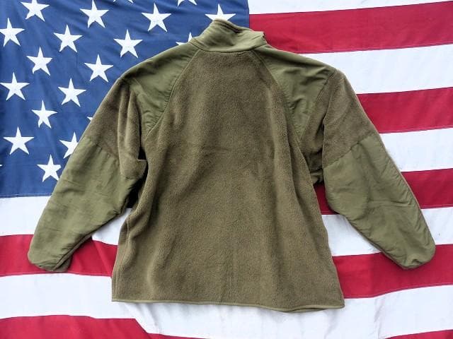 米軍実物　ポーラテックフリースジャケット　XL-L　コヨーテ ECWCS　165
