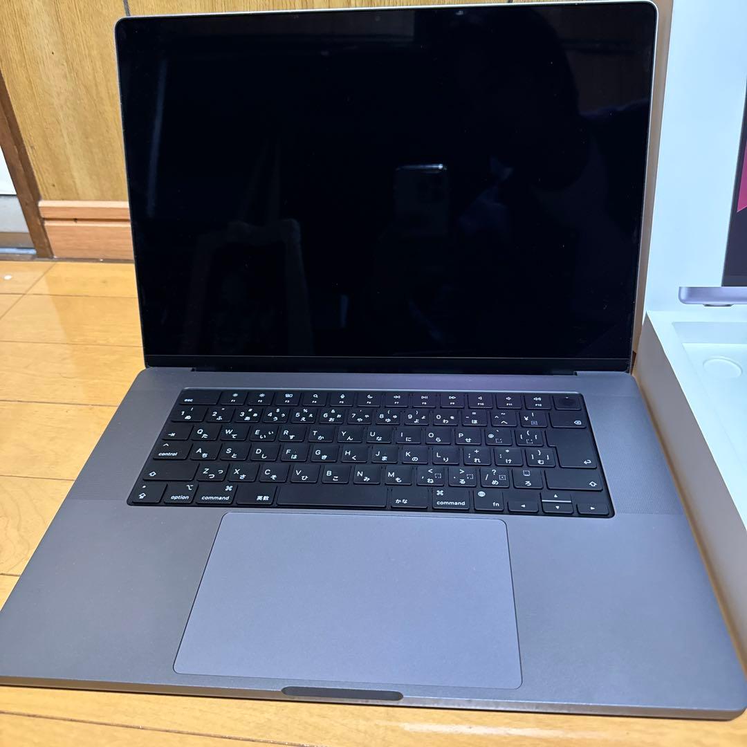 MacBook Pro M2proチップ搭載