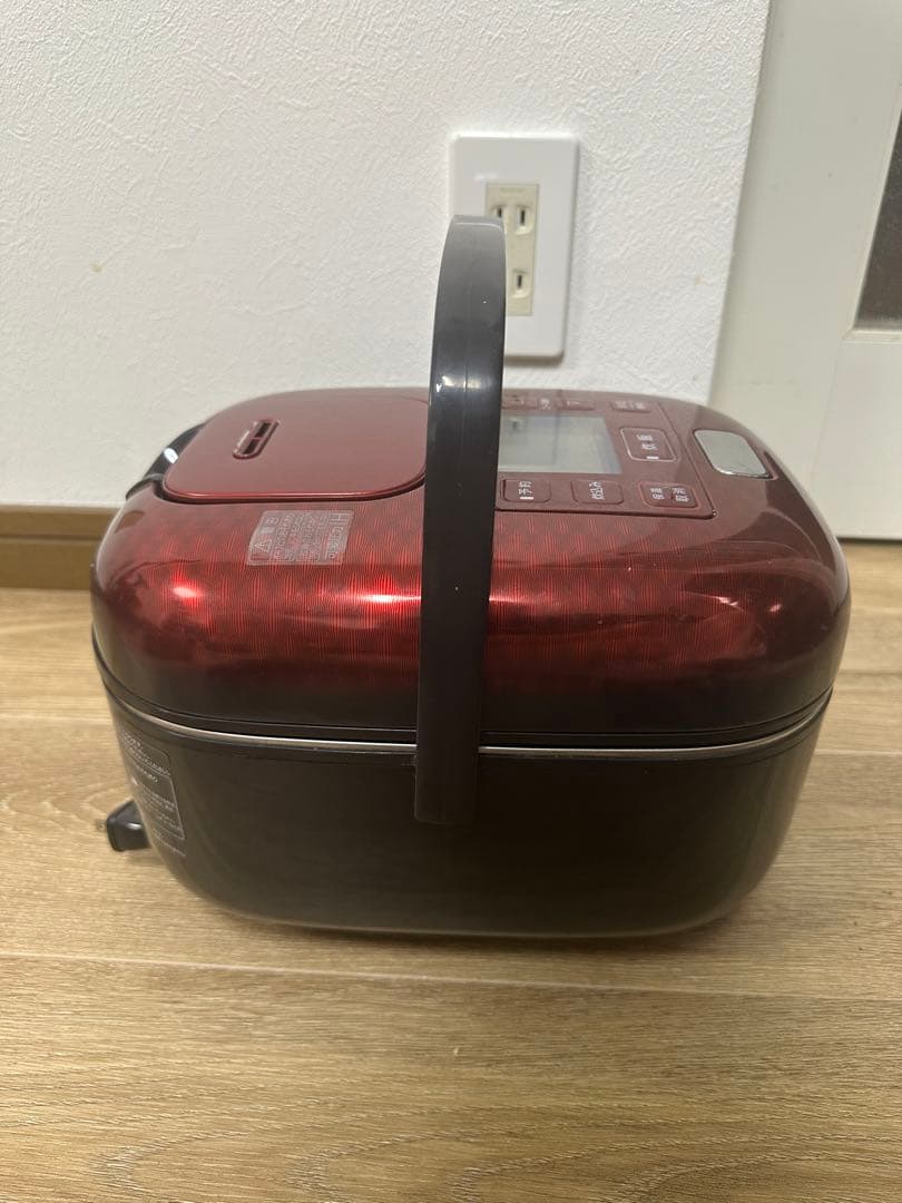 2022年製 パナソニック SR-JX058 炊飯器 3合