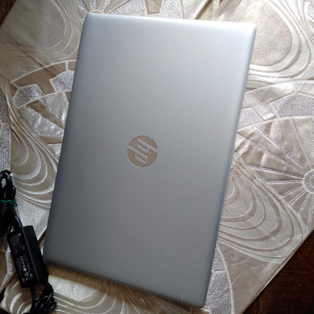 うっちゃ 17インチHP 470（G5） 8世代 i7 8550U FHD