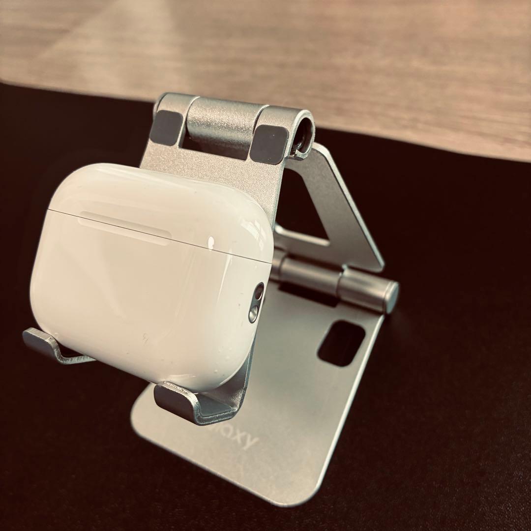 美品 AirPods Pro 3(3専用comply Mサイズ、ケース付き)