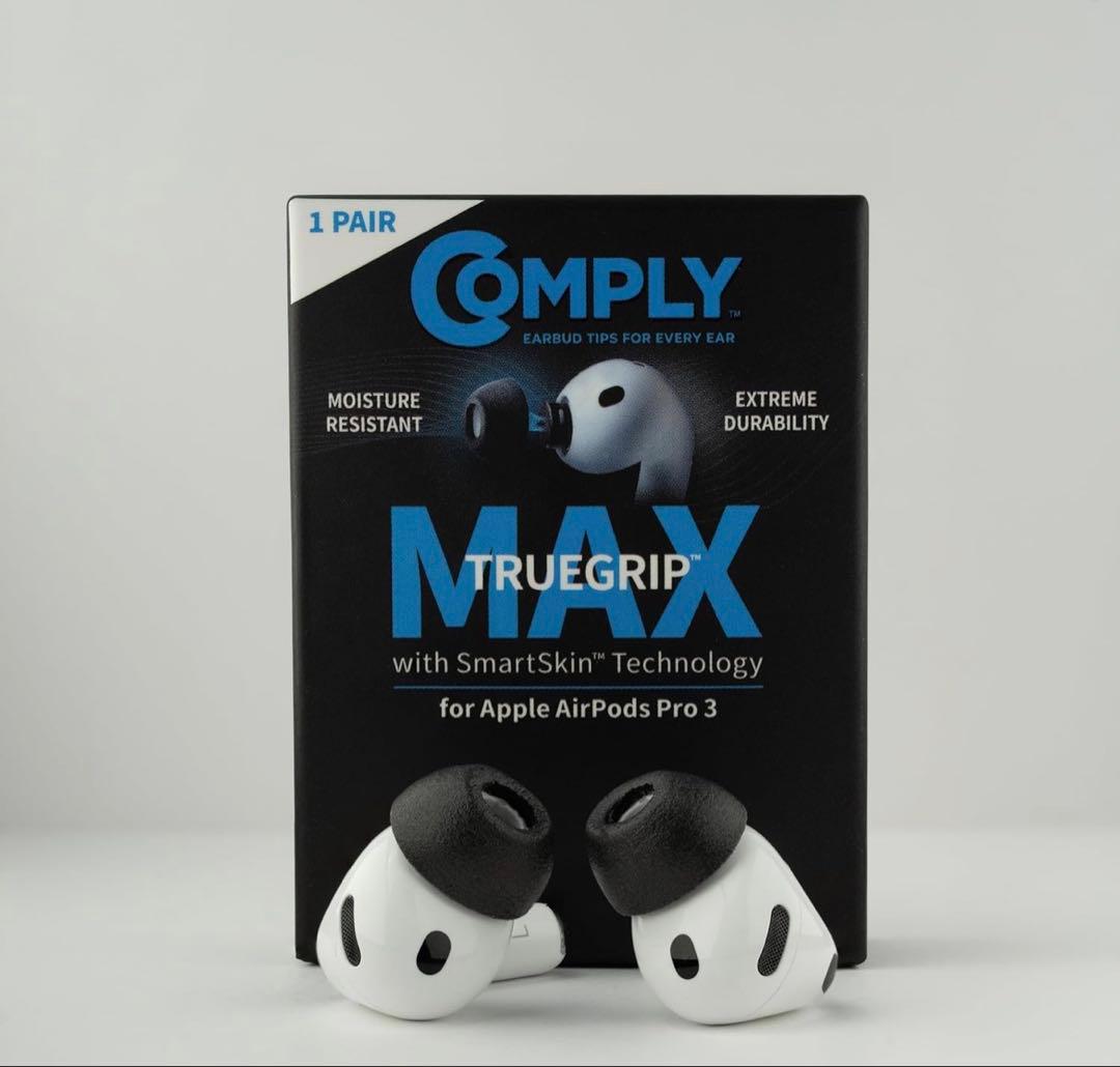 美品 AirPods Pro 3(3専用comply Mサイズ、ケース付き)