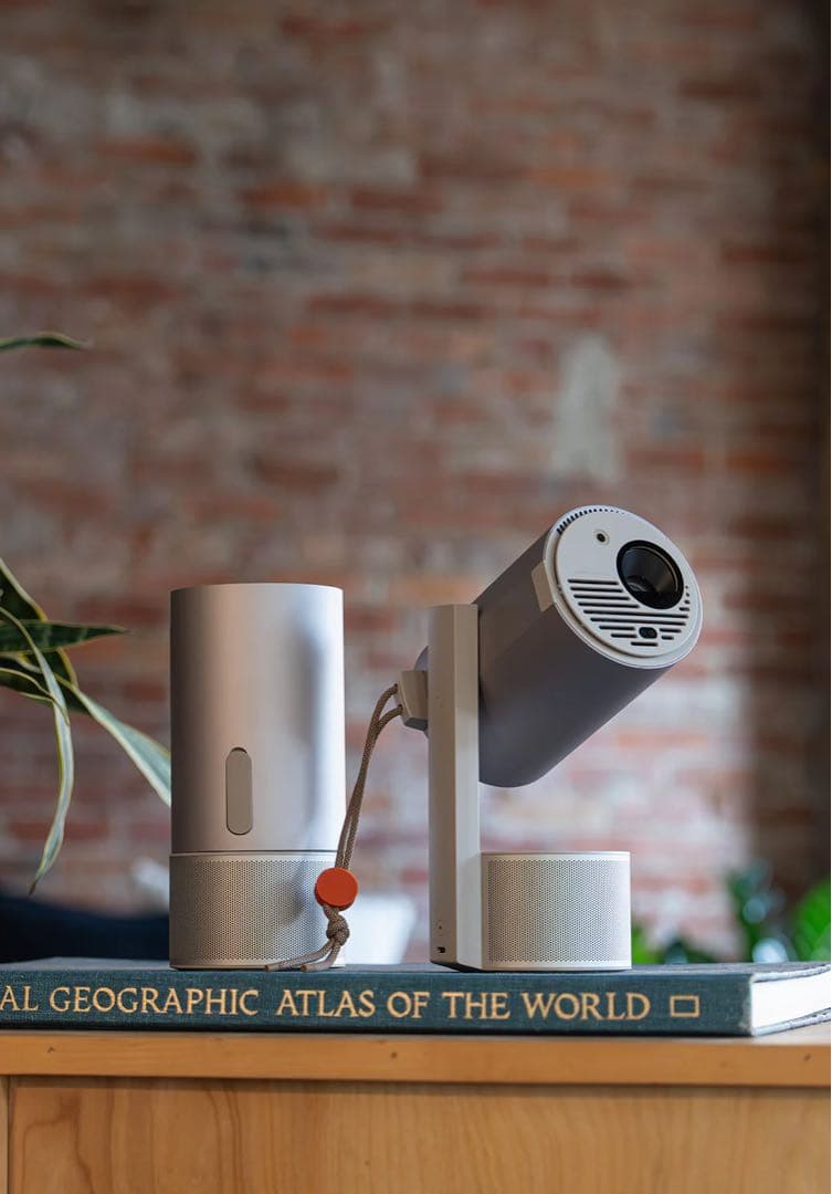 XGIMI MoGo 3 Pro プロジェクター 本体 リモコン ケース