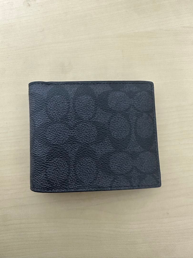 新品未使用品 COACH 折りたたみ財布二つ折り