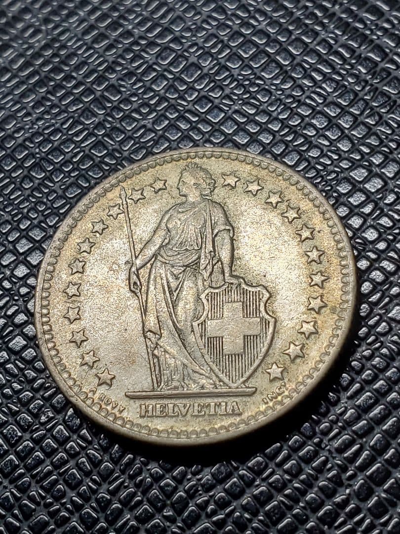 2482. 　銀貨　1960年　スイス　2フラン　ヘルヴェティア像