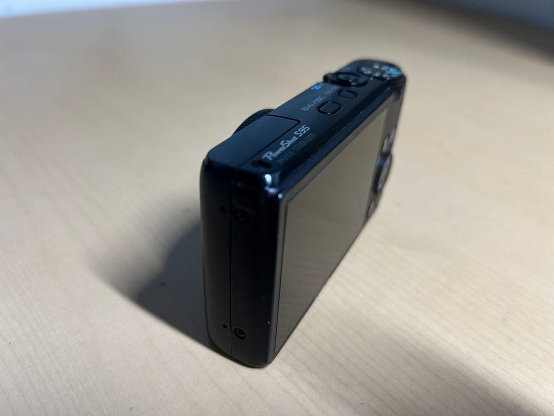 Canon PowerShot S95 コンパクトデジタルカメラ