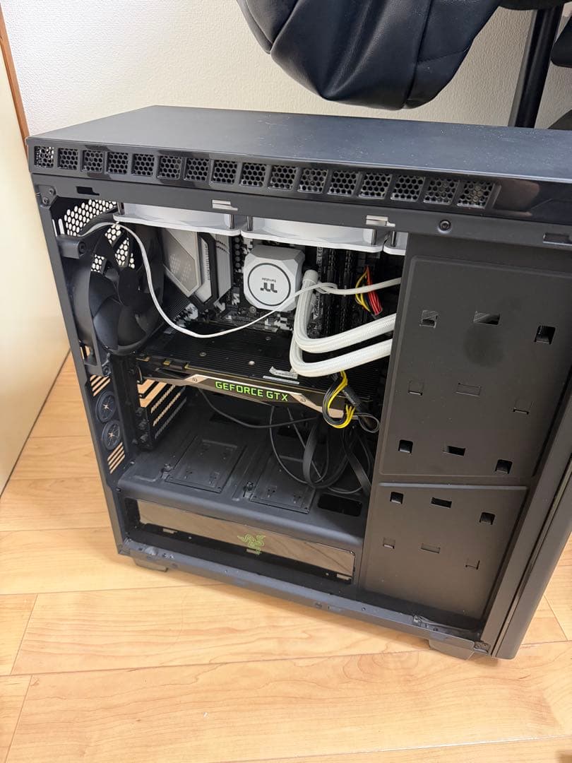 NZXT N440 Razer Edition PCケースのみ　生産終了