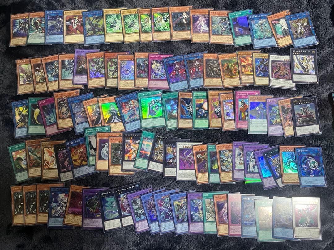 d*7様 [遊戯王]引退品！　1万枚相当　レアリティ多数