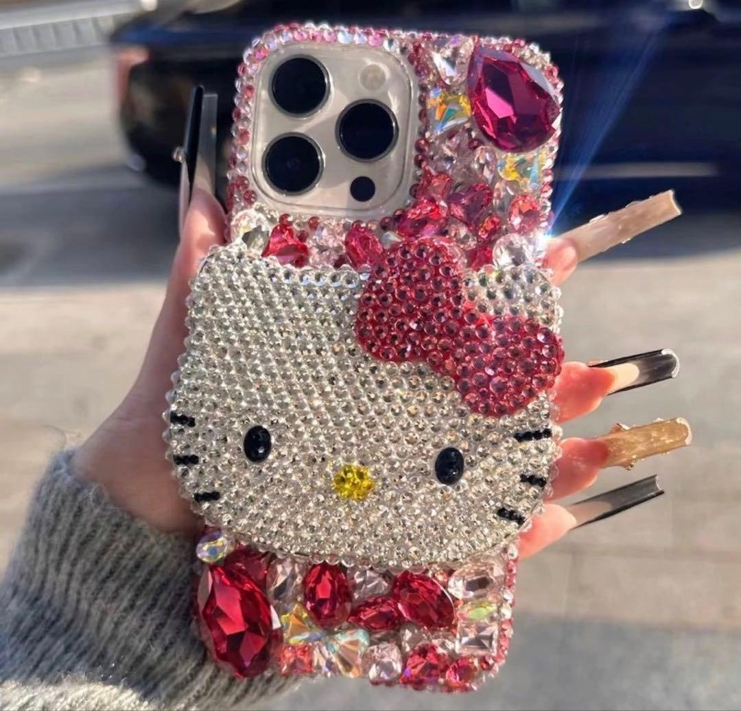 まなみリンク ハローキティ iPhone 13proケース