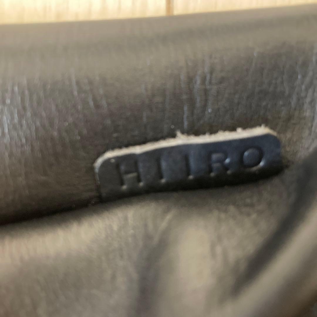HIIRO 本革 レザー　紙袋風 レザーバッグ　ブラック　黒