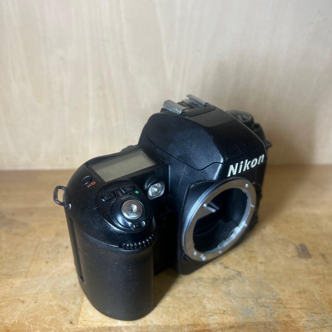 Nikon F80 ボディー完動極美品