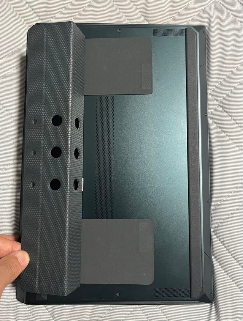 Windowsノート本体 ASUS ZenBook Duo