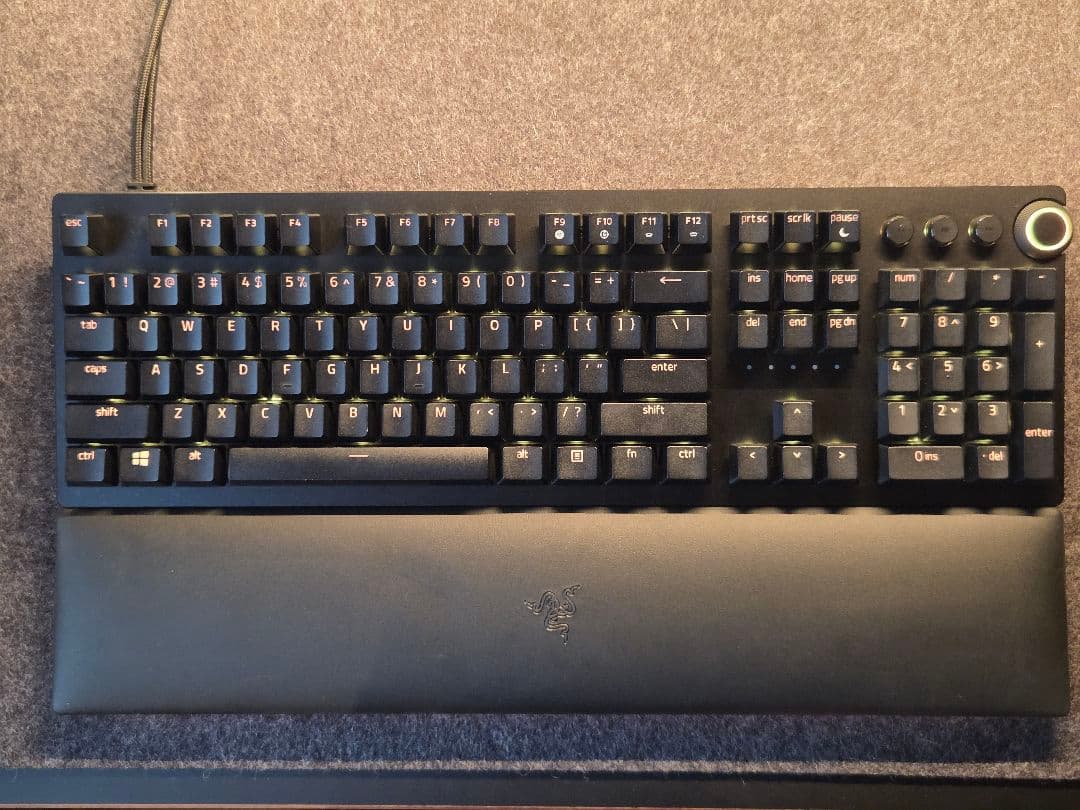 【清掃済み】Razer Huntsman V2 Analog