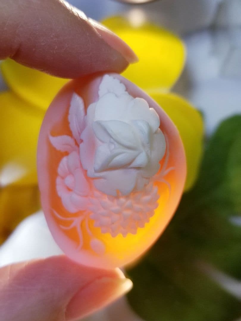 KS-170 天然シェルカメオルース　サイン有り‼️