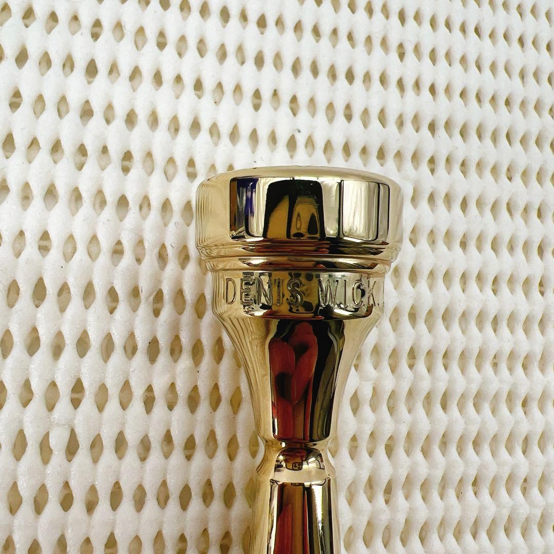カ*マ様 【ほぼ新品】デニスウィック　トランペットマウスピース　Classic