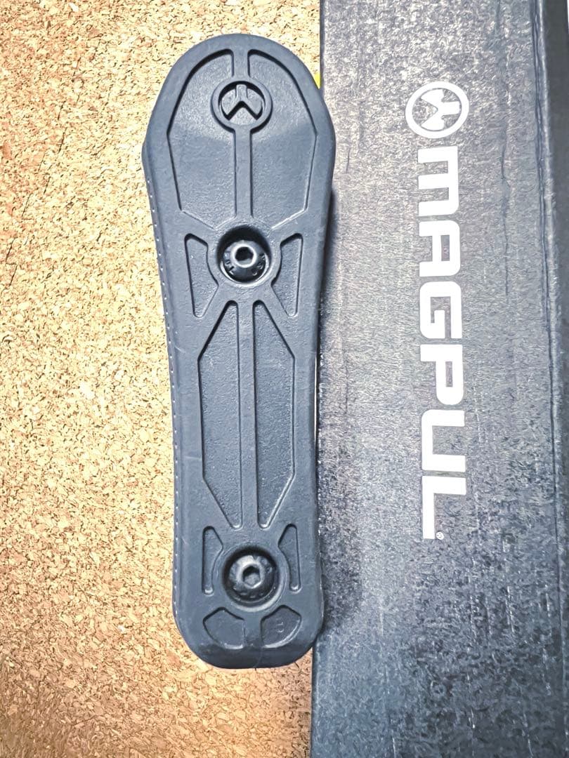 MAGPUL バットストック MOE Carbine Stock グレー