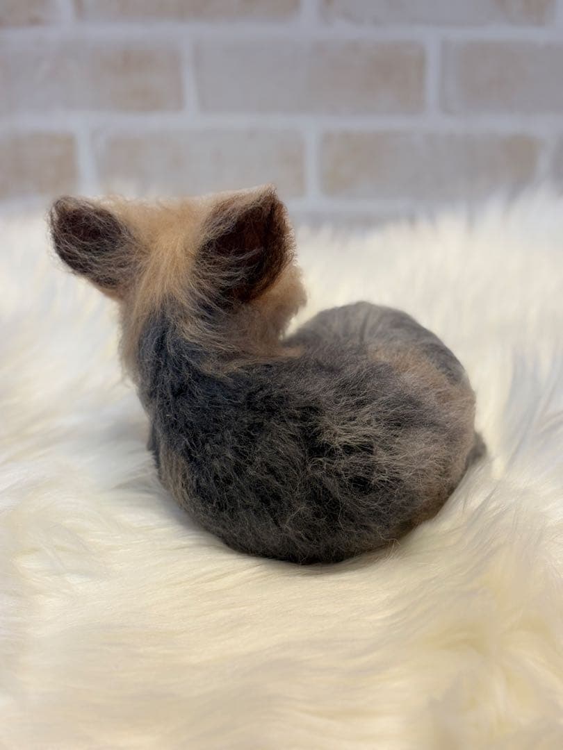 ヨークシャテリア　羊毛フェルト　momoichgo ヨーキー