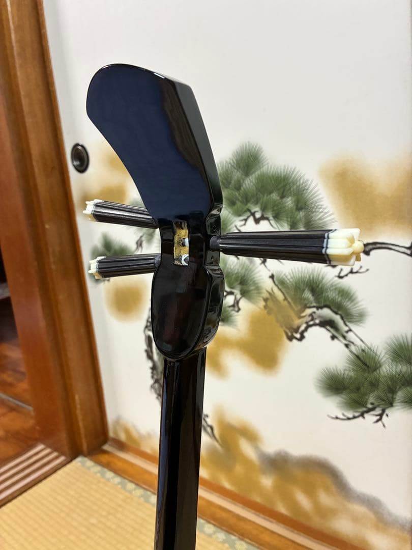 沖縄三線！貴重！知念大工型！本張り【一枚張り】付属品付き！